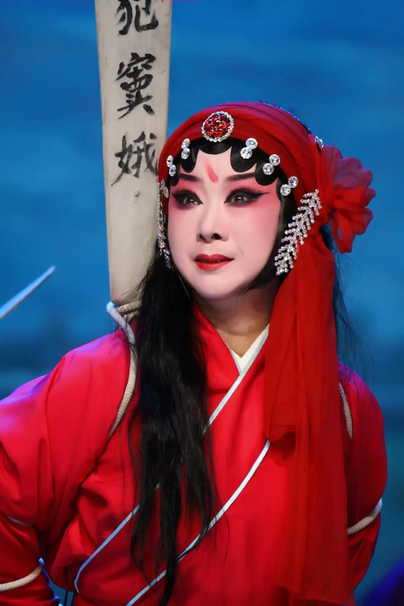 用现代法律审判窦娥冤（如何看待窦娥冤里的法律审判）