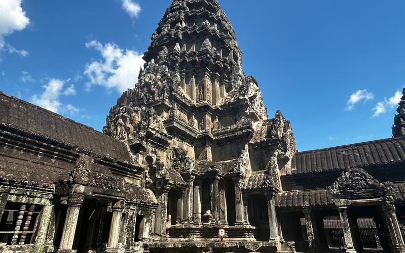 吴哥窟消失的400年（吴哥窟 奇怪事件）